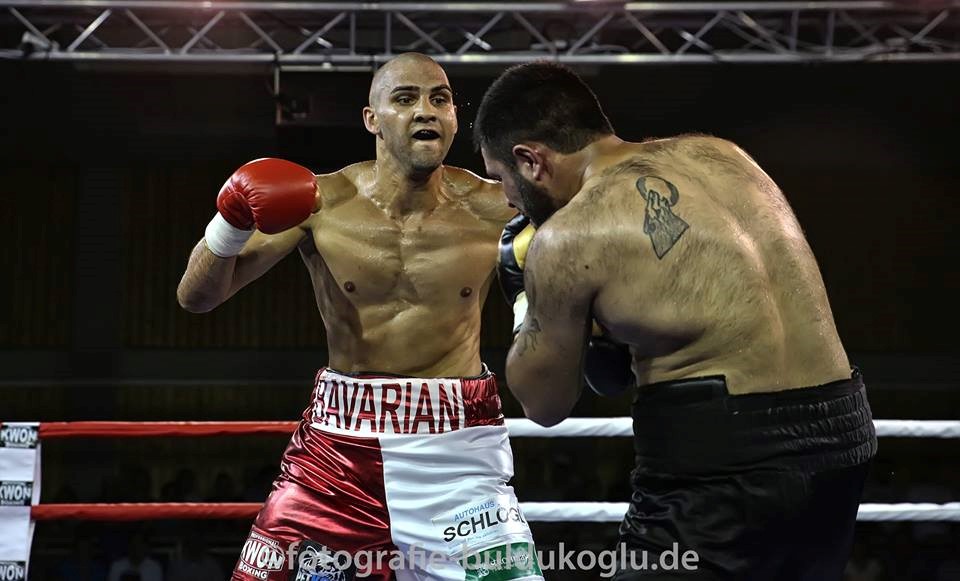 The Bavarian Sniper on the road to success Portrait of a future world